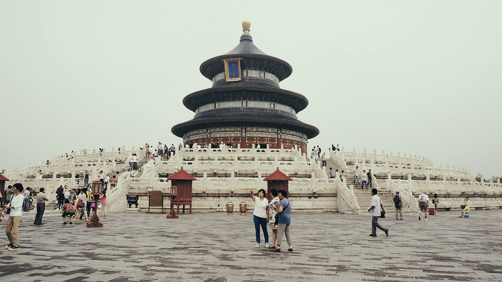 A Day Trip to the Chinese Temples